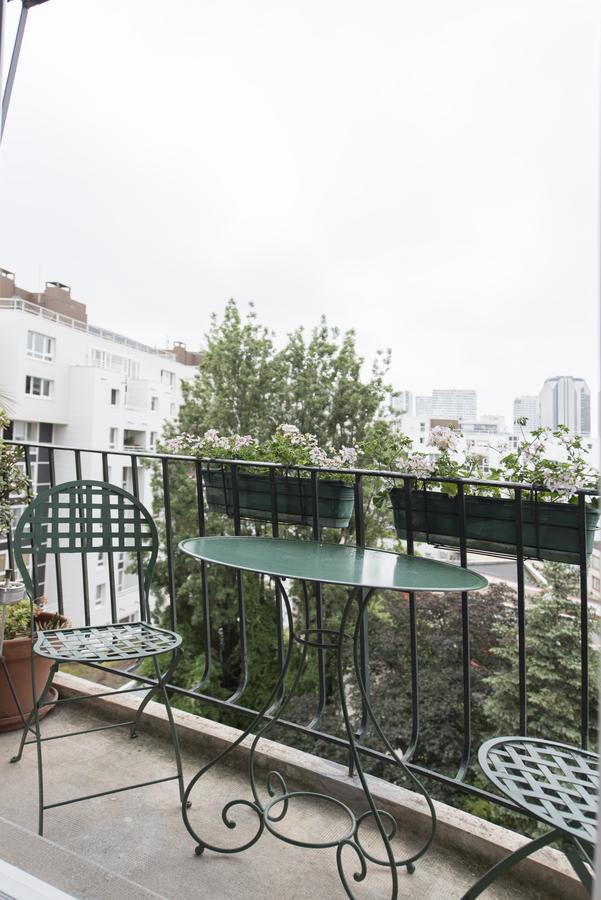 Veeve - Apartment Near Pont De Grenelle Paris Bagian luar foto