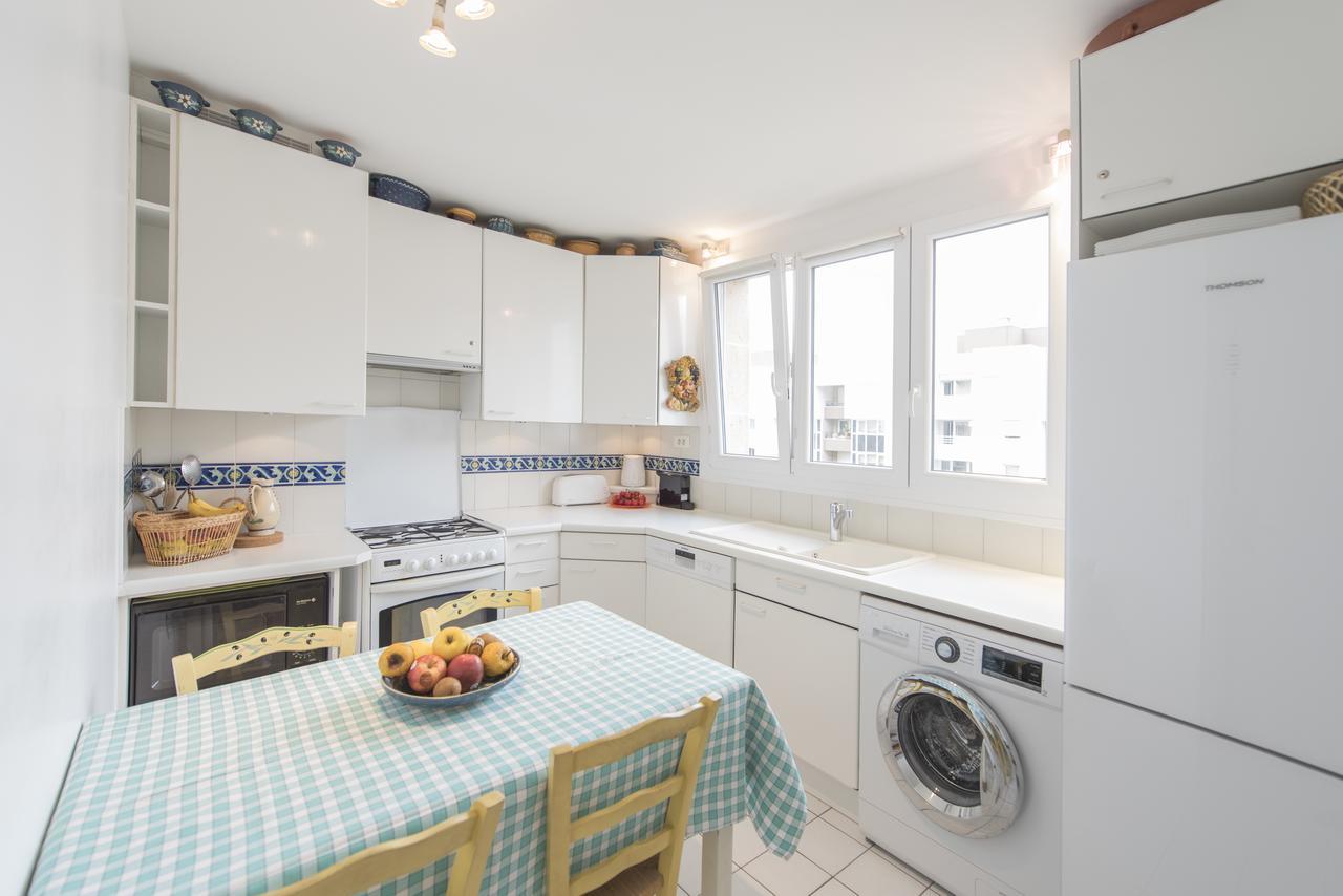 Veeve - Apartment Near Pont De Grenelle Paris Bagian luar foto